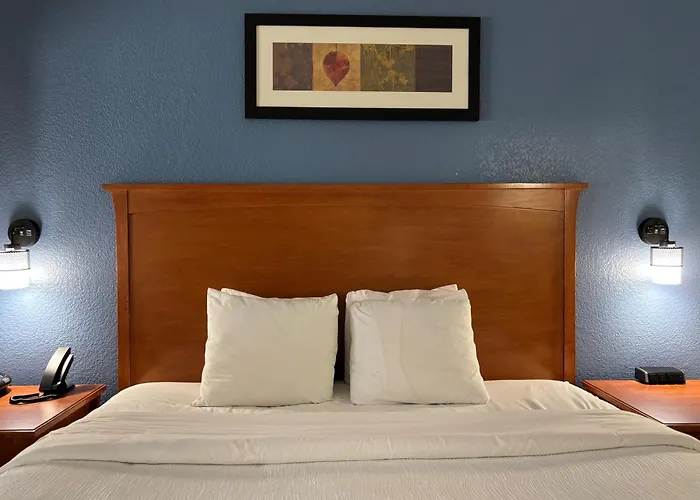 Hotel Baymont By Wyndham