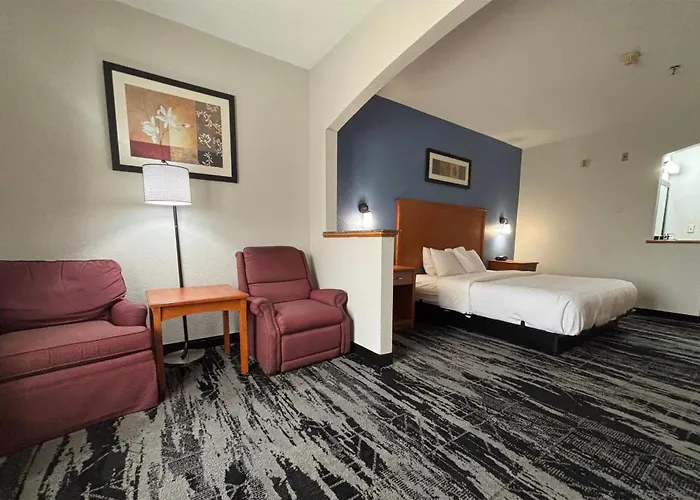 Hotel Baymont By Wyndham