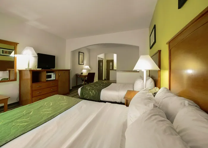 Baymont By Wyndham Hotel