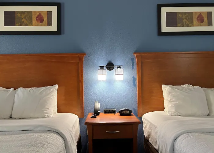 Hotel Baymont By Wyndham Marion