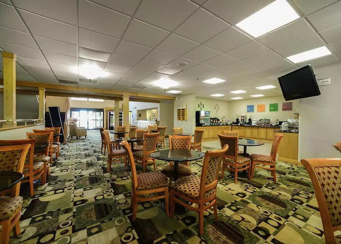 Hotel Baymont By Wyndham