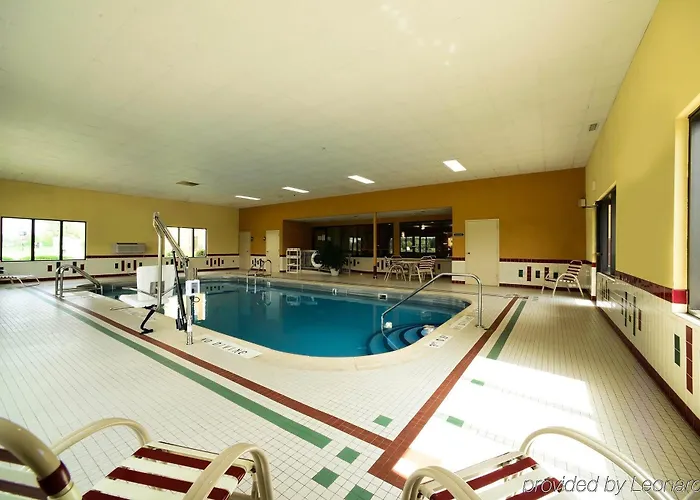 Baymont By Wyndham Hotel Marion